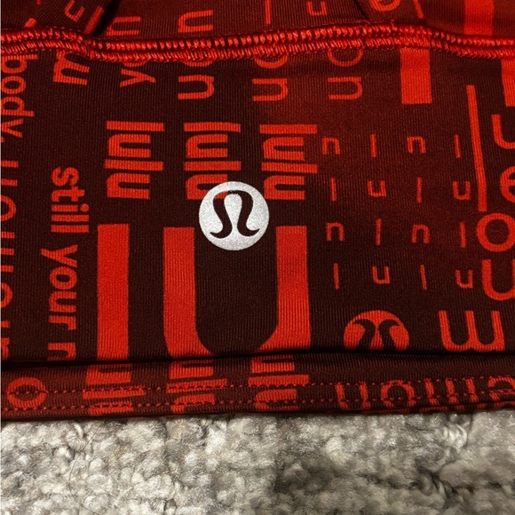 Lululemon Energy High Neck Longline Sports Bra - Size 4 - Picture 6 of 8